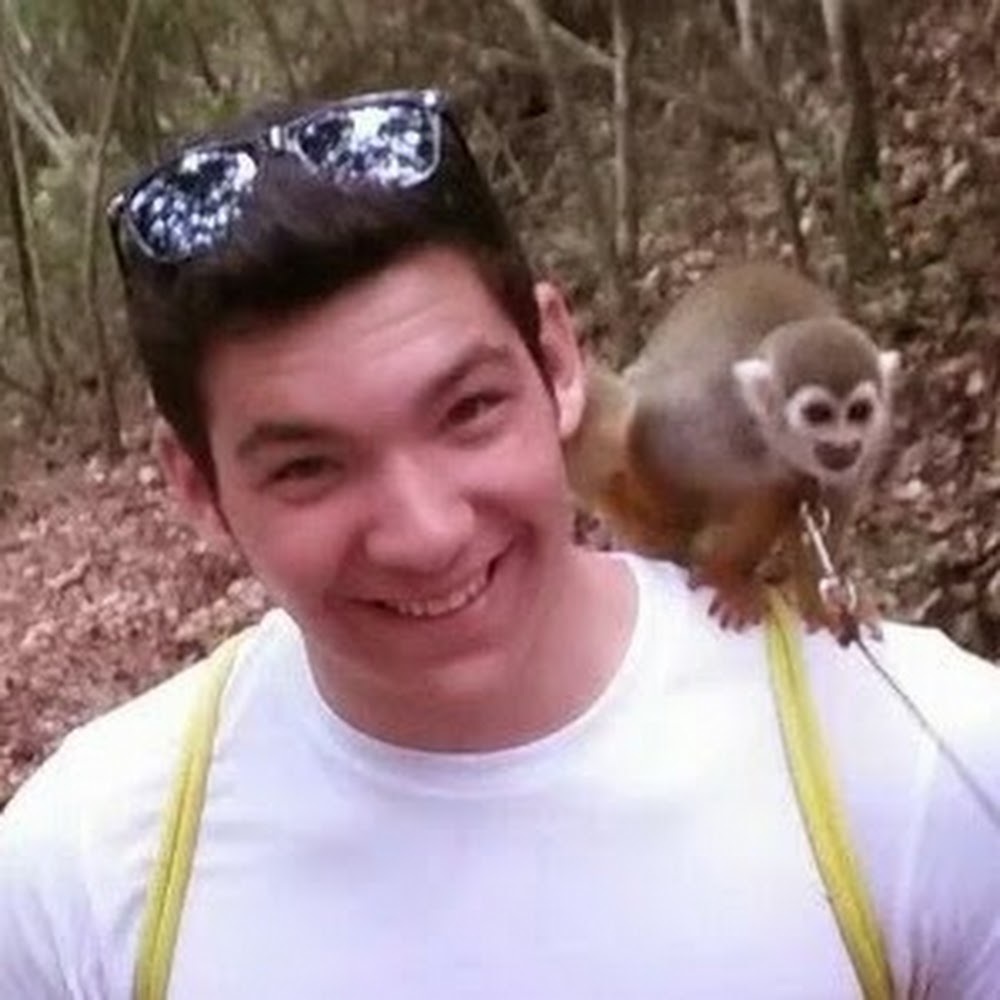 Meet your Posher, Chris